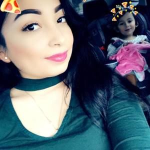 Meet your Posher, Dana